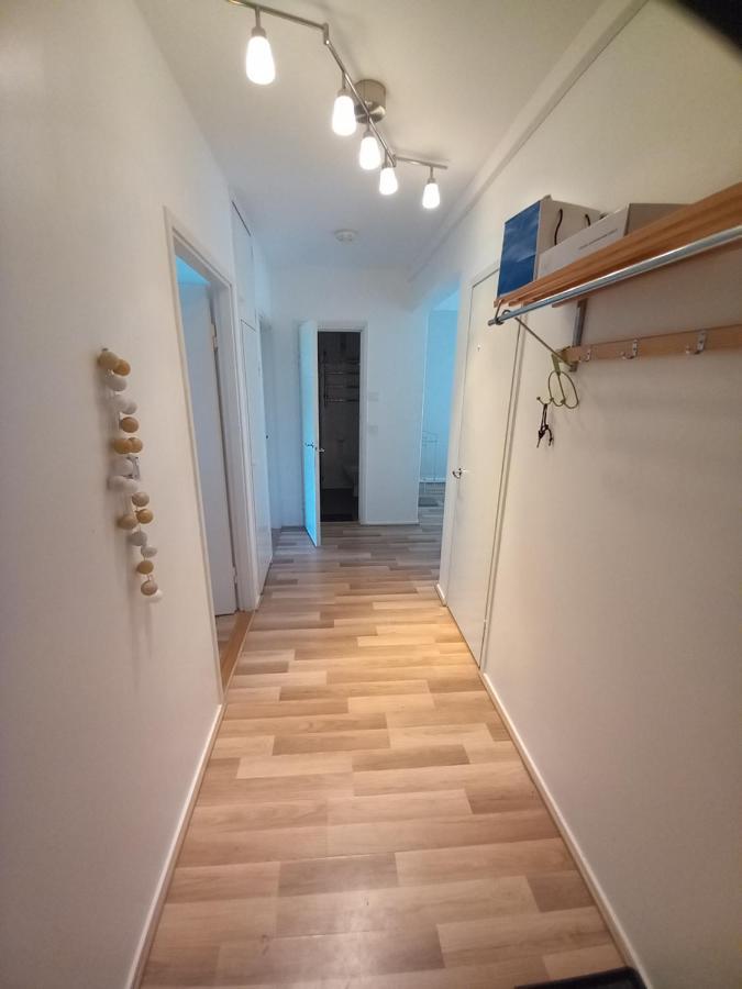 Apartment Puotilan Rose Helsinki
